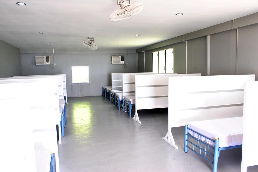 טקלובן Leyte Park Resort Hotel חדר תמונה