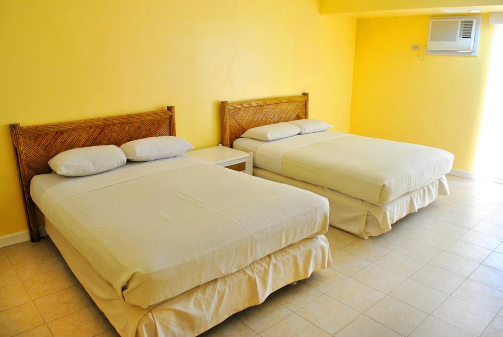 טקלובן Leyte Park Resort Hotel חדר תמונה
