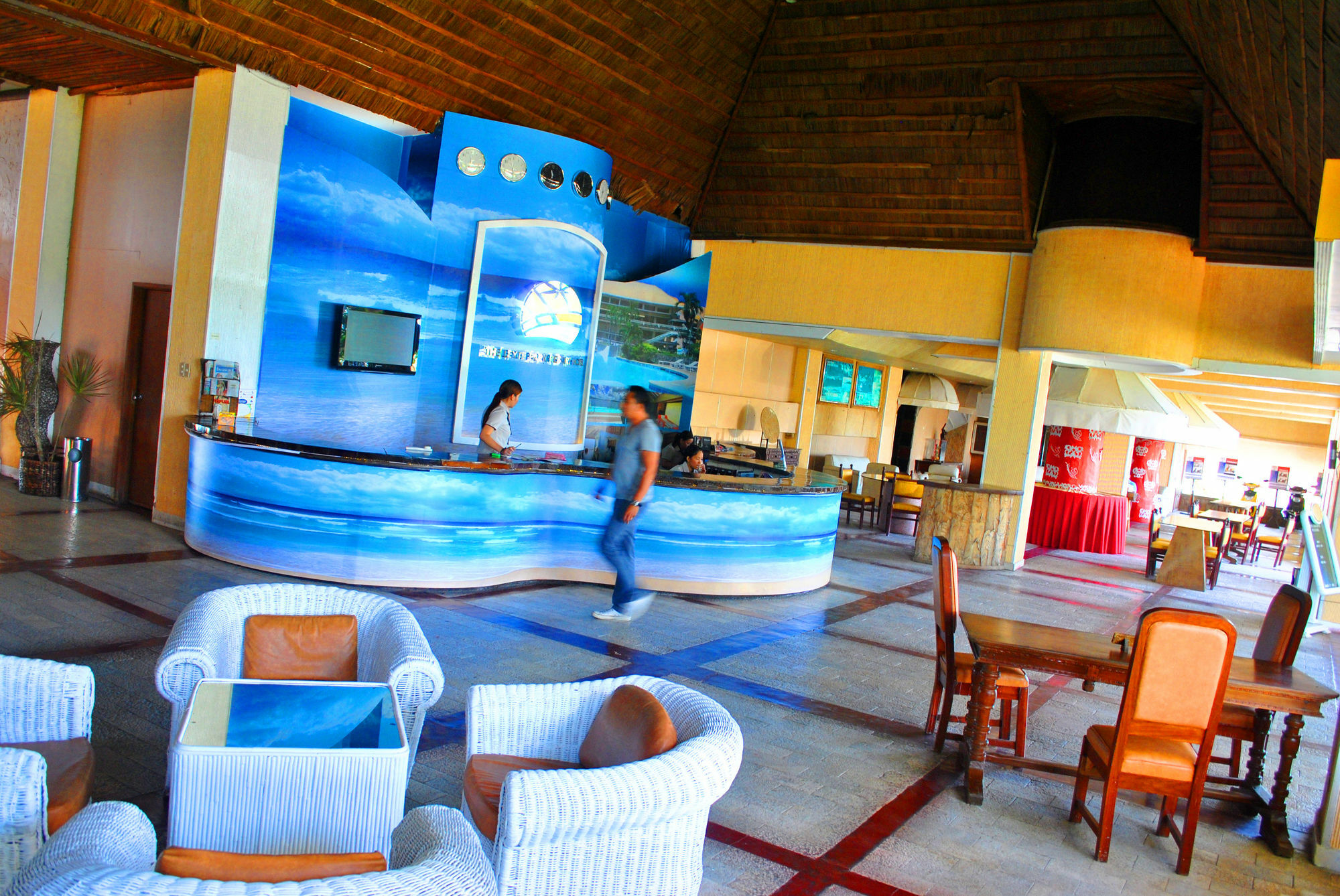 טקלובן Leyte Park Resort Hotel מראה חיצוני תמונה